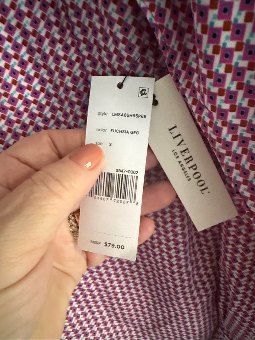 Pink Patterned Long-Sleeve Button-Down blouse - Picture 3 of 6